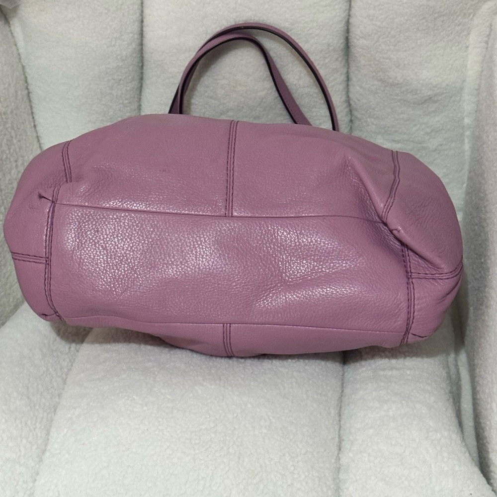 Coach Lilac Leather Lexy Shoulder Bag - Picture 9 of 13